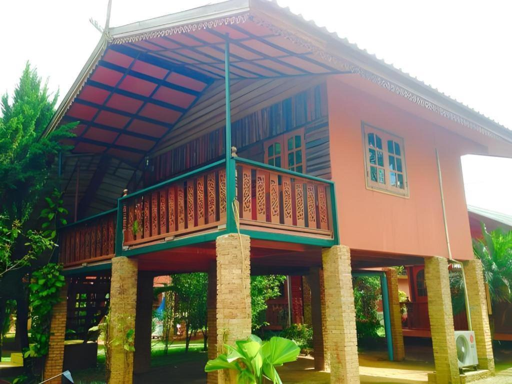 Chiangsan Goldenland Resort Chiang Saen Exterior foto