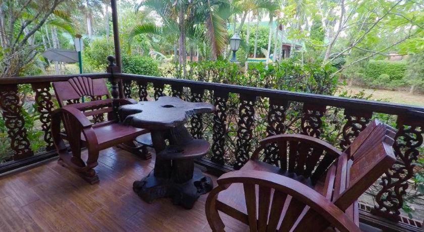 Chiangsan Goldenland Resort Chiang Saen Exterior foto